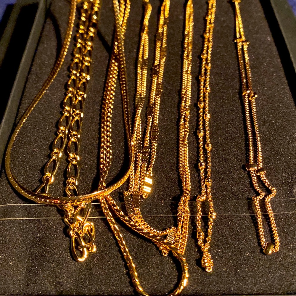 💍Gold Tone Chain Set💍 - Picture 2 of 3